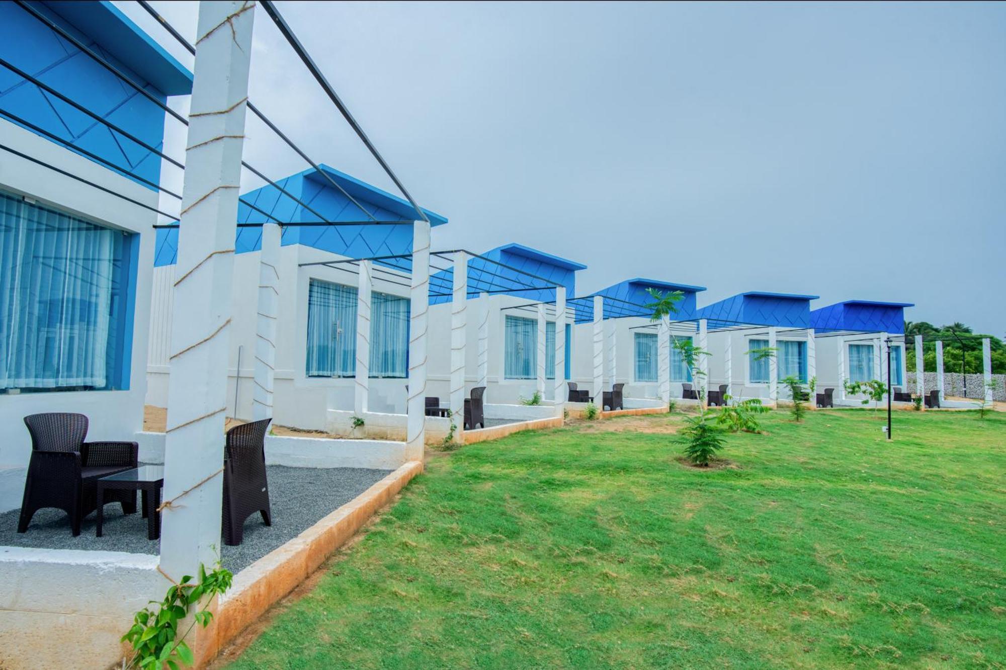 Seaborne Beach Resort Auroville Eksteriør bilde
