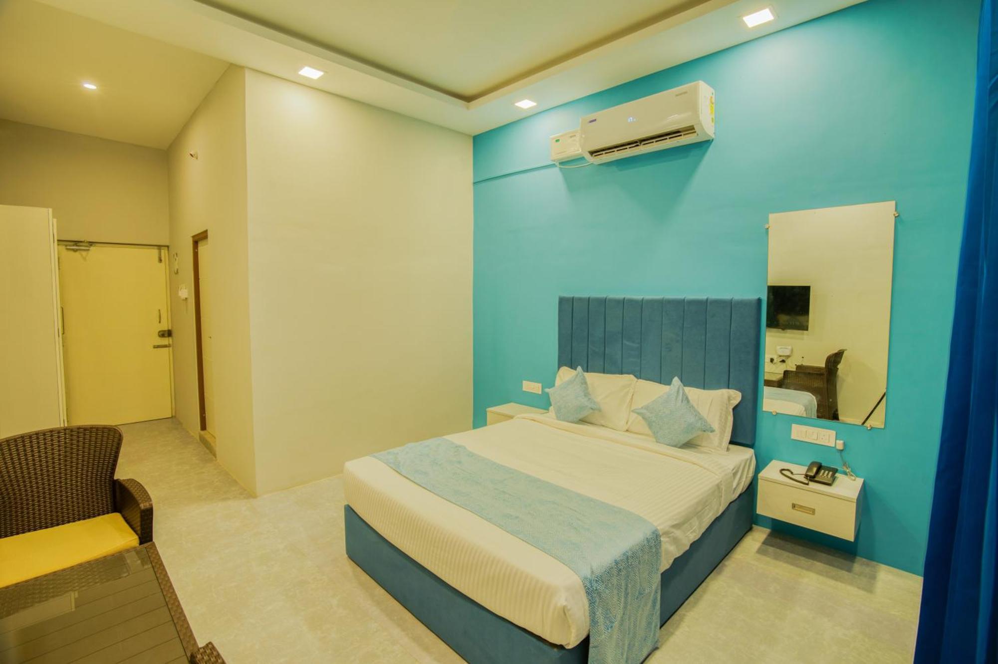 Seaborne Beach Resort Auroville Eksteriør bilde