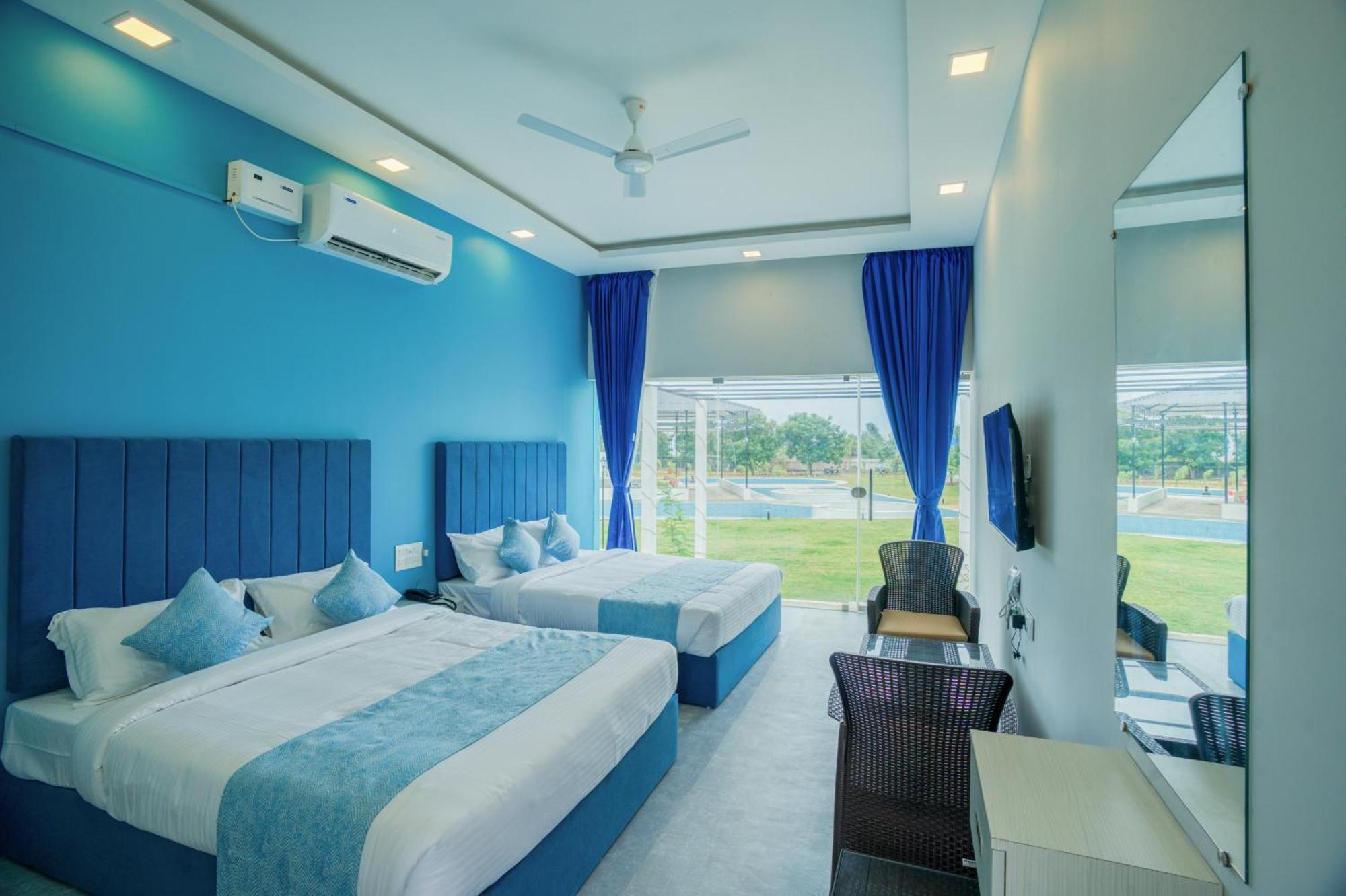 Seaborne Beach Resort Auroville Eksteriør bilde